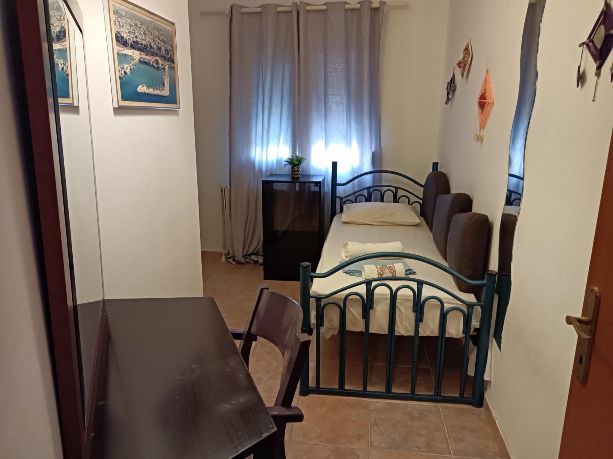 Blue Moon Apartments 尼亚米卡尼奥纳 外观 照片